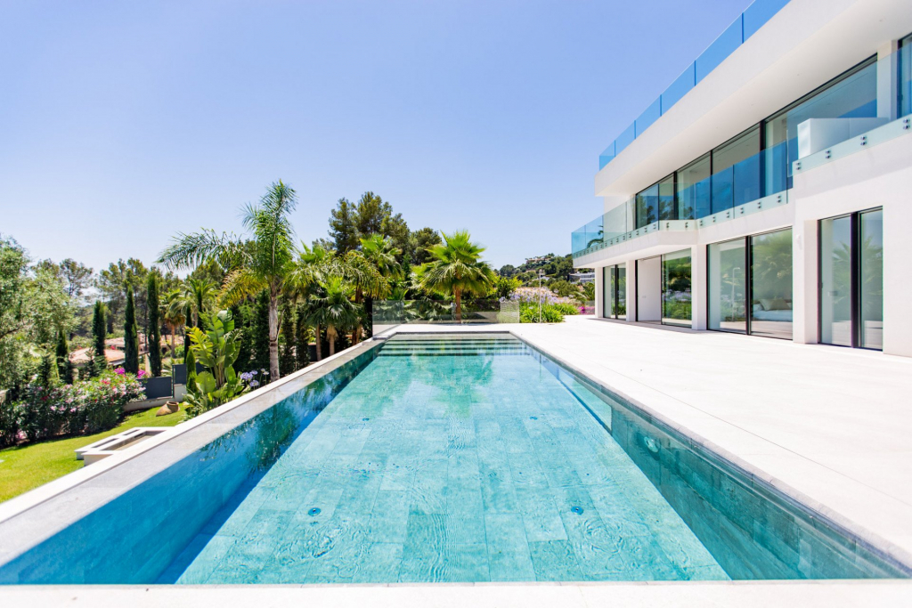 Luxury Real Estate for Sale in Palma de Mallorca – Exclusive Properties