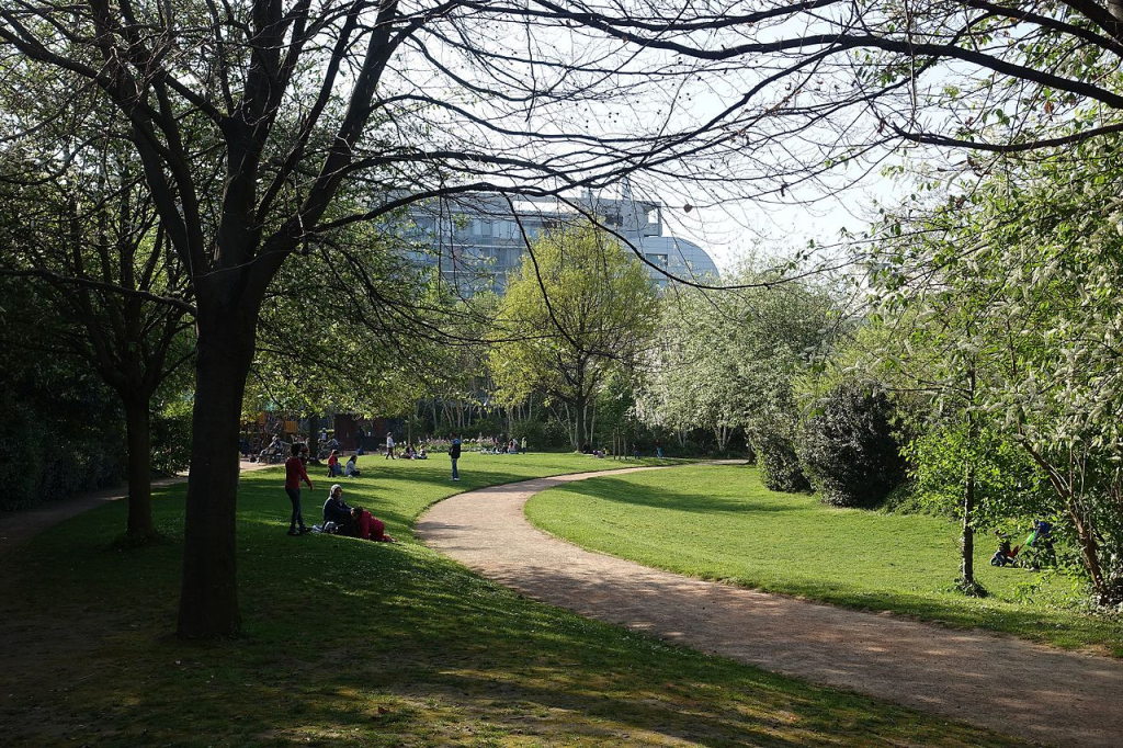 Vente d’Appartements de Luxe à Paris 19 : Un Quartier en Plein Essor