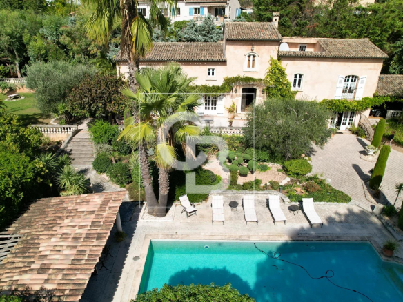 Photo de bien immobilier de luxe | Propriétés De Charme