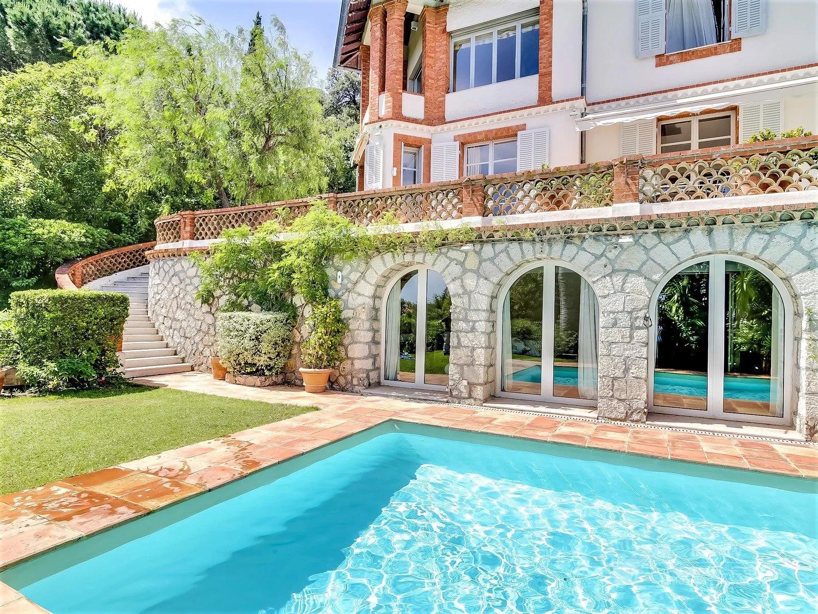 French luxury properties and homes for sale