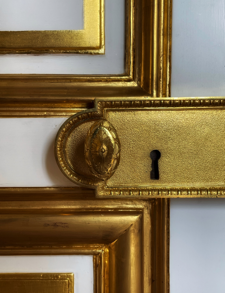 Achat d’une Propriété de Luxe Entre Particuliers : Risques à Considérer