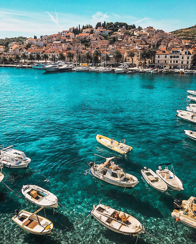 Immobilier de luxe Croatie : site d'annonces de ventes immobilières de luxe Propriétés de Charme Croatie : trouver votre propriété de luxe et de prestige.