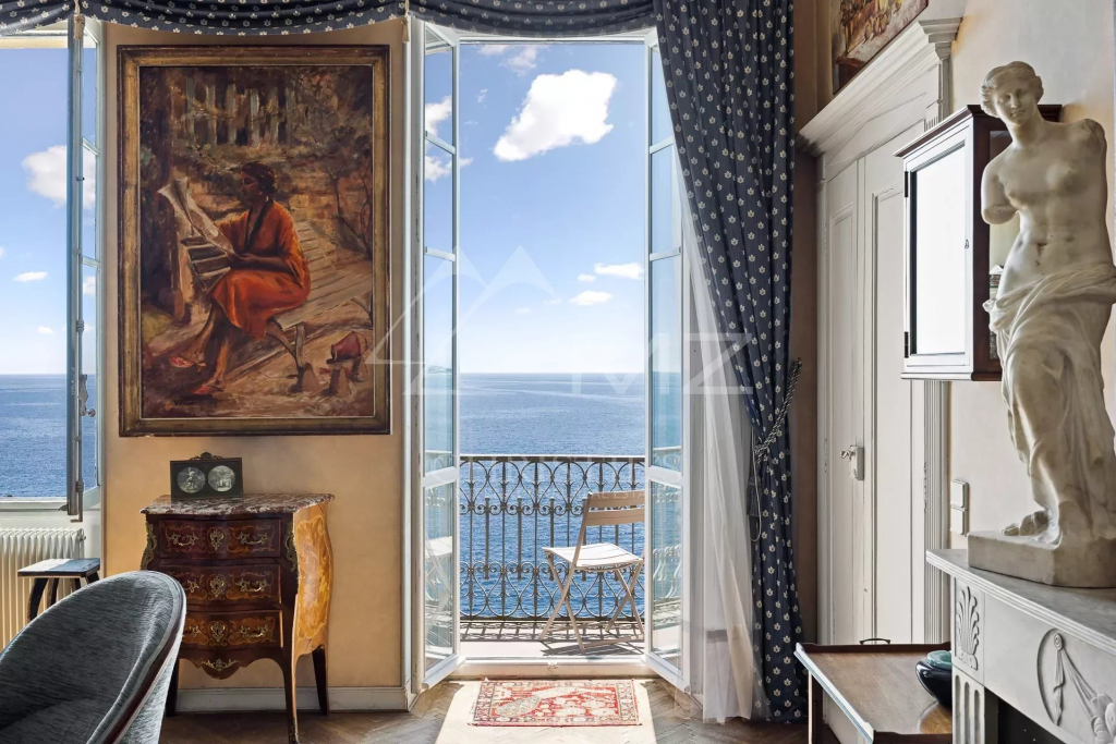 Discover stunning properties with sea views for sale in France. From luxury villas to charming cottages, find your dream home along the French coastline. 🌊🏡
