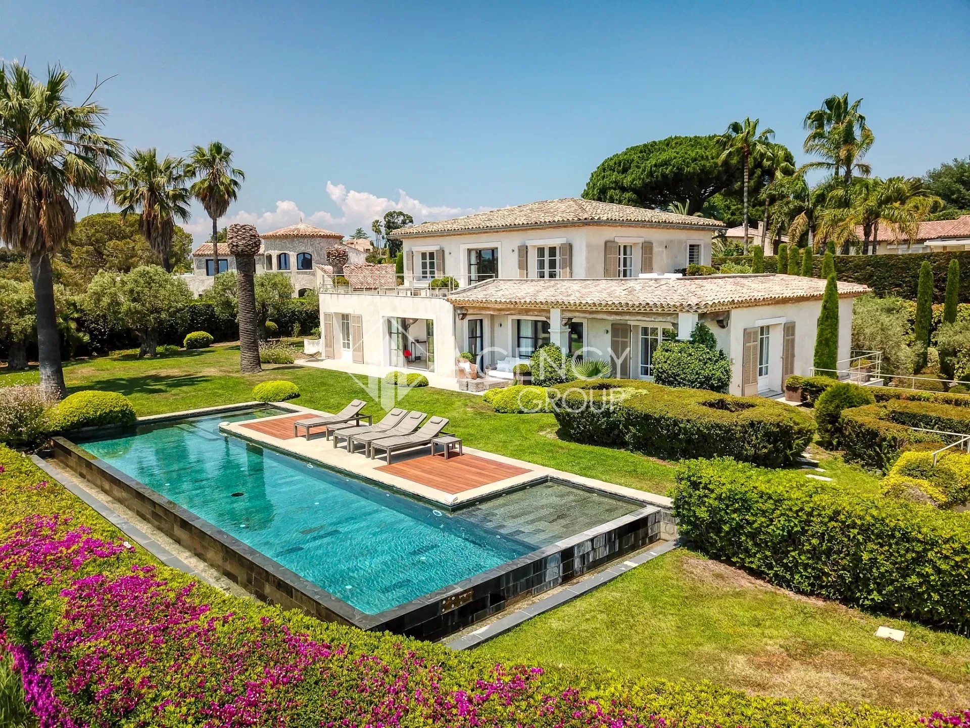 Maison de Luxe : Choisir la Maison de Luxe Parfaite 