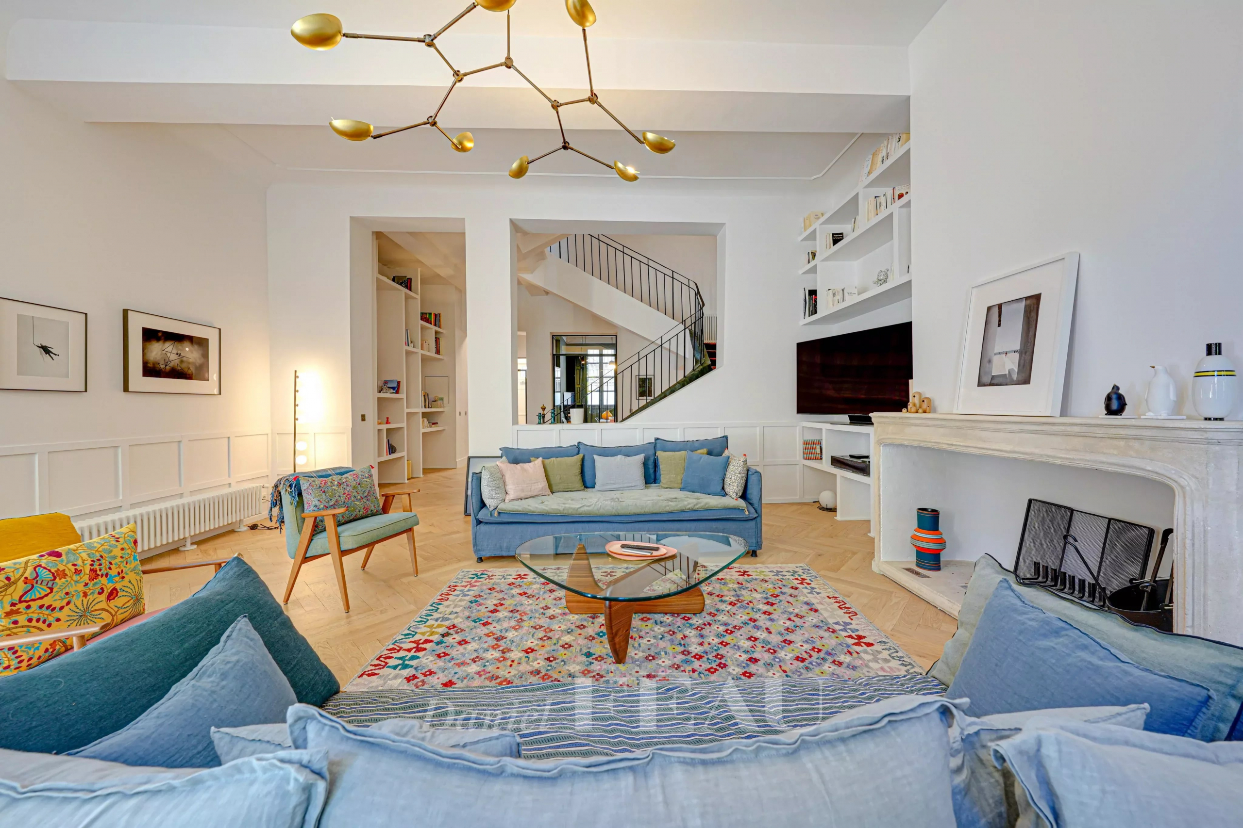 Private Hotels for sale in Aix-en-Provence