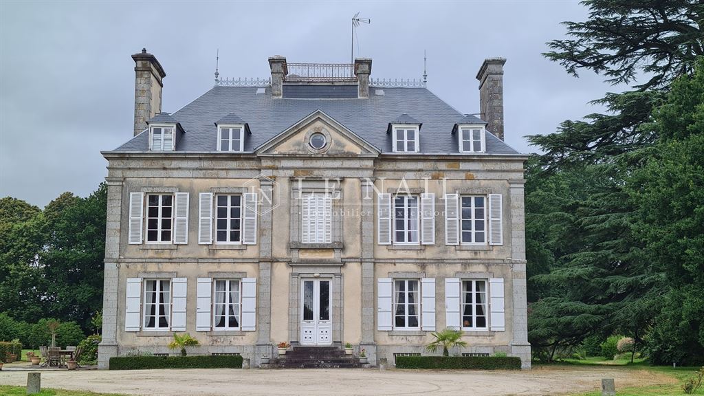 Belles Demeures de Charme à Vendre en France