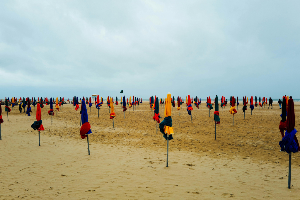 Découvrez l’immobilier de luxe à Deauville : villas, appartements et maisons de prestige. Explorez le marché immobilier de cette station balnéaire de renommée internationale.