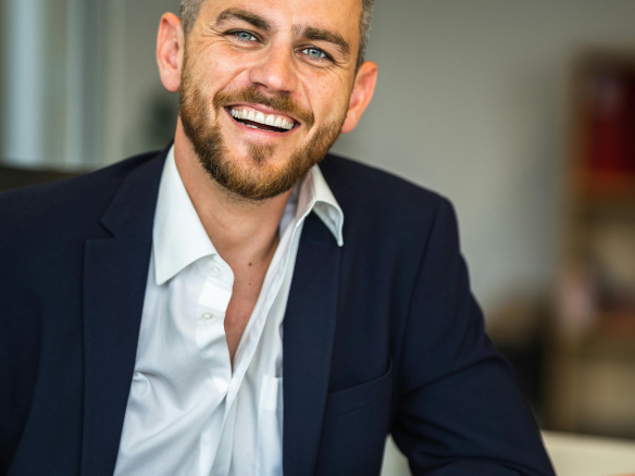 Join an agency specializing in luxury real estate! Negotiator for castles and manors, prospect throughout France. Apply now!