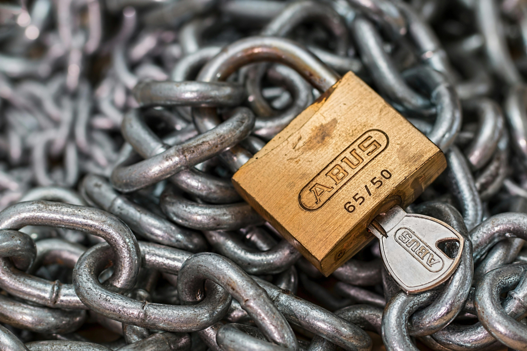 Real estate agencies dominated by portals