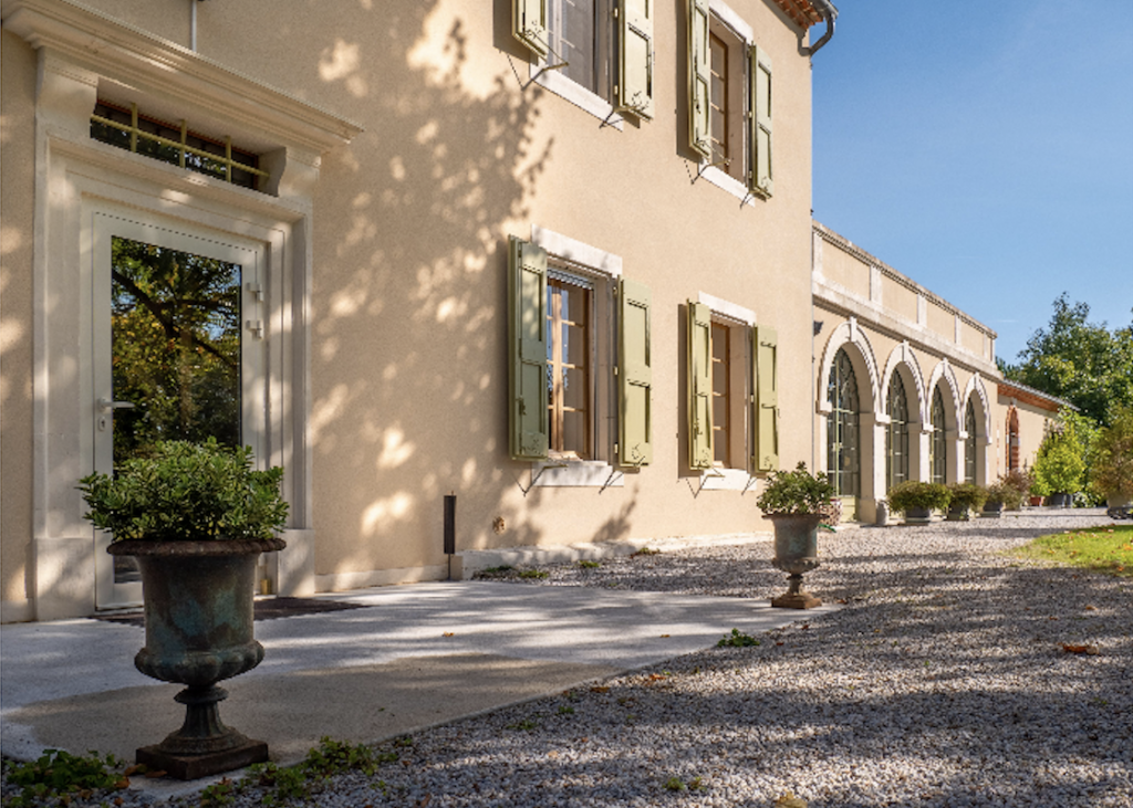 Maison de maître de 12 pièces à vendre près de Castres – 890 000 €