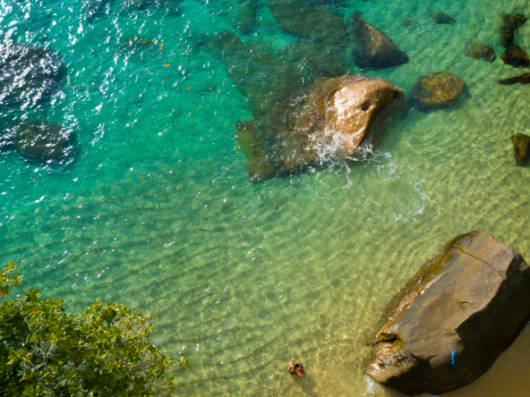 Vente et Achat de Biens Immobiliers de Luxe aux Seychelles.Découvrez comment acheter ou vendre des biens immobiliers de luxe aux Seychelles réglementations, types de propriétés, avantages et opportunités uniques.