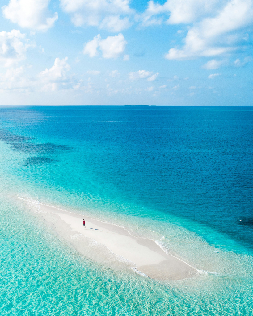 Luxury Real Estate in the Maldives Villas for Sale in South Malé Atoll