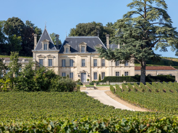 Vente de domaines, propriétés viticoles et vignobles de particulier à particulier : publiez sans agence ni commission sur Propriétés de Charme