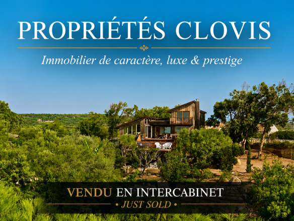 Villa architecte vendue sur le Golf de Sperone en Corse à Bonifacio - France