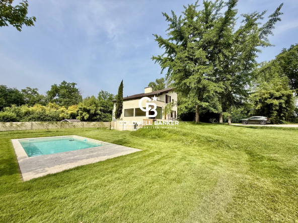 À VENDRE – Maison neuve 220 m² piscine, vue Jura – Prévessin
