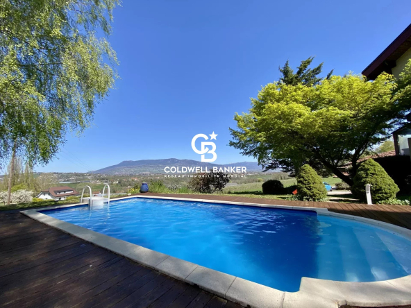 Magnifique maison familiale à coté du Golf d’Esery