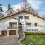 Belle maison avec vues montagnes