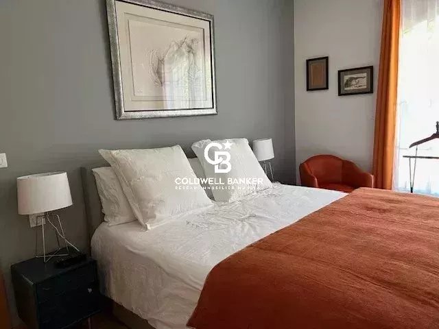 640