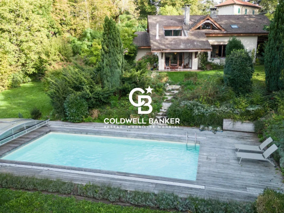 Beautiful house with swimming pool for sale in Vétraz-Monthoux 74100