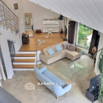 Contemporary house – Residential area
