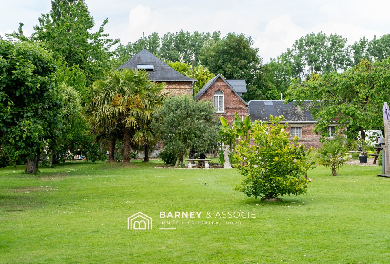 1748180754_VM1165_16_original