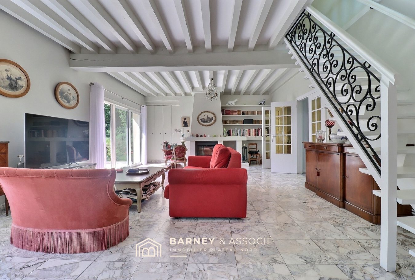 1750926497_VM1202_12_original