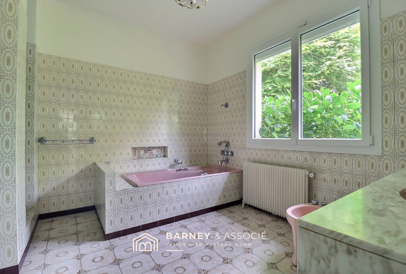 1750926499_VM1202_15_original