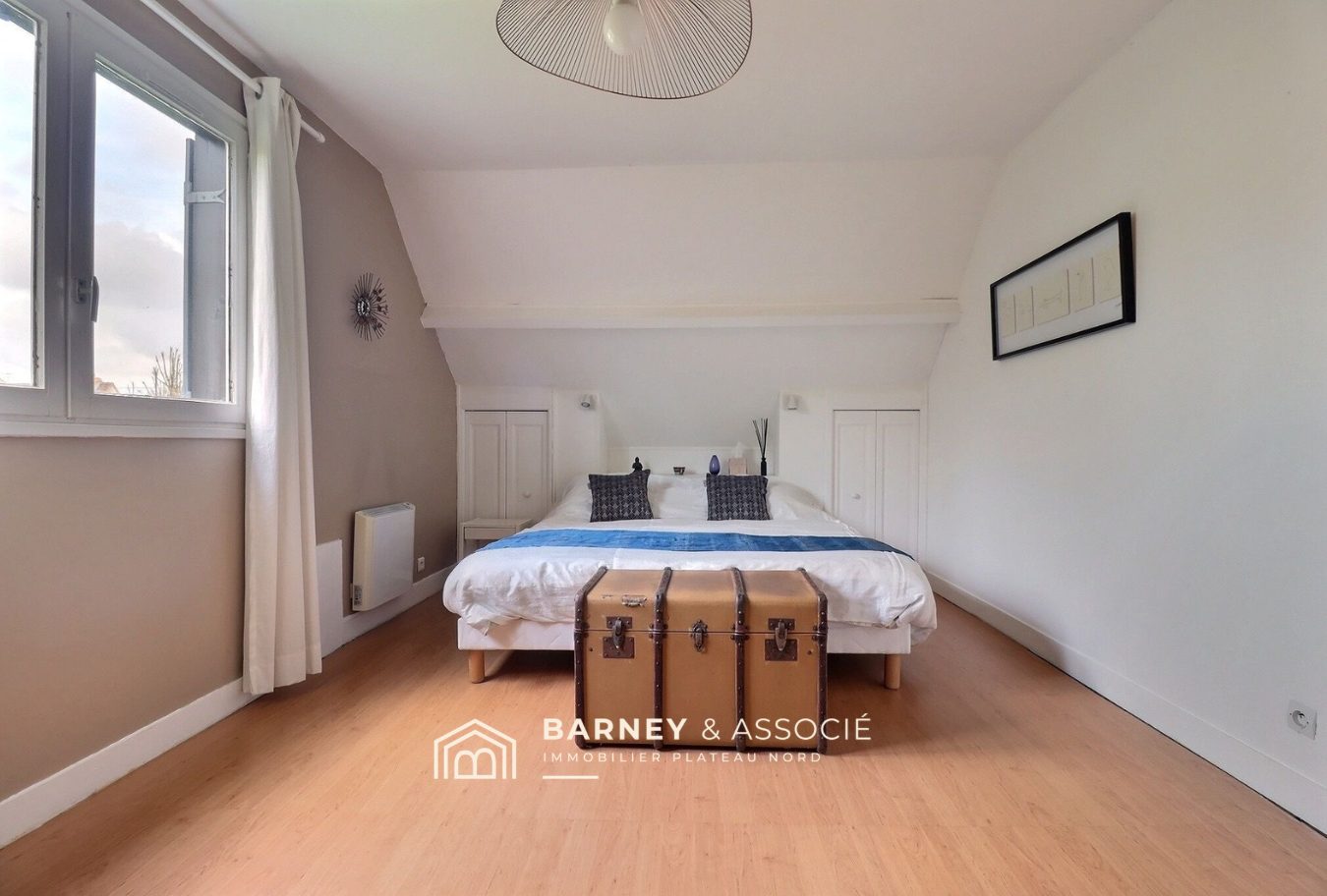 1770973711_VM1341_10_original