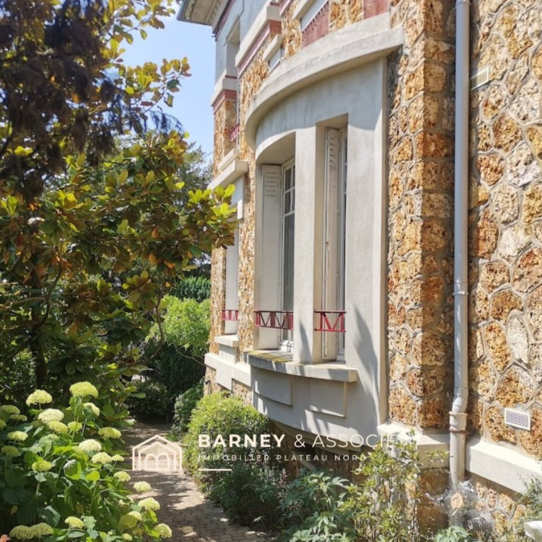 Les pieds dans l’eau