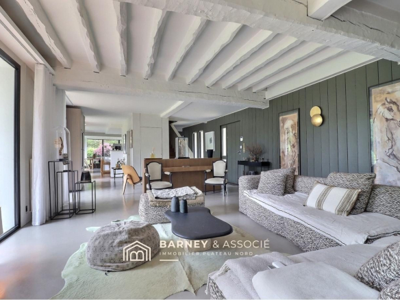 House for sale in Bihorel
