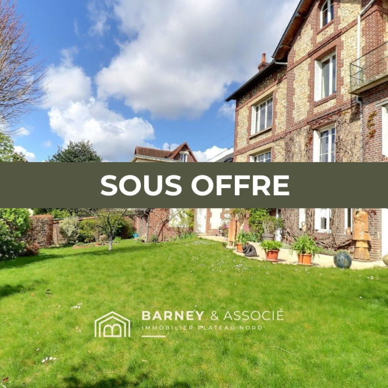 Maison de campagne 350 m² avec piscine