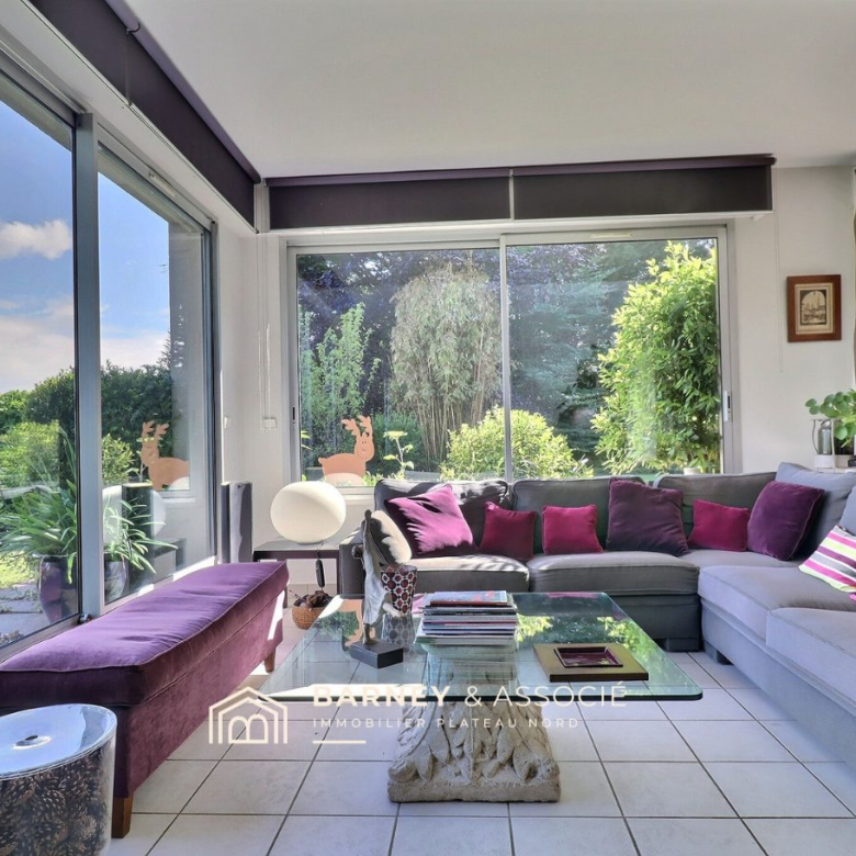 Luxury real estate photo | Charming Properties