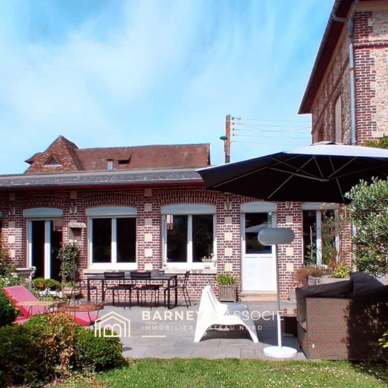 Luxury real estate photo | Charming Properties