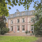 Évreux (27) – Magnificent Private Mansion – 2200 m² wooded park –