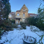 Sèvres – Quartier Brancas, rive droite – Maison meulière classée adossée au parc de Saint-Coud –