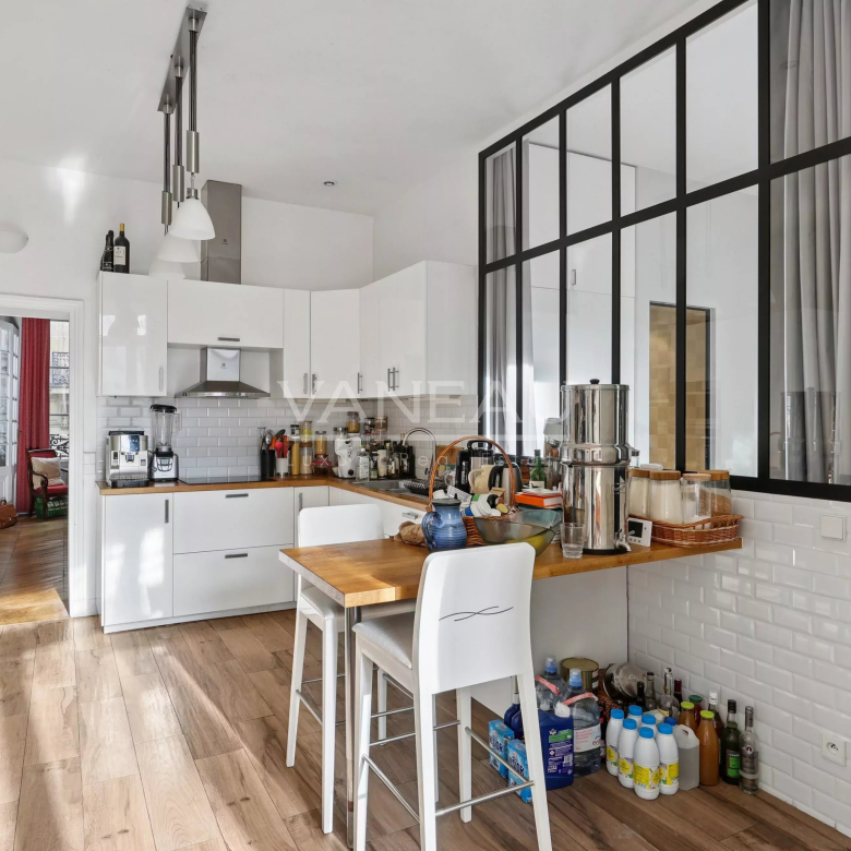 Paris 17e – Jonquière – Guy Moquet – Comme une maison – Trois pièces en triplex –