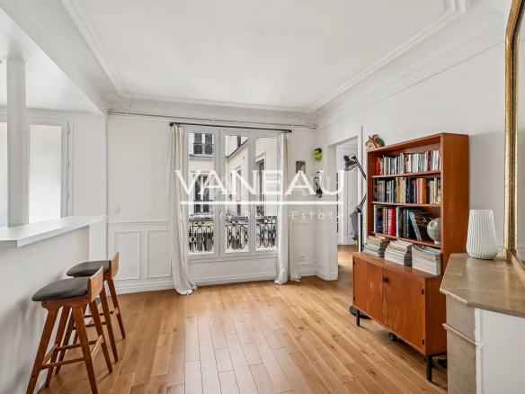 Paris Xe – Rue Beaurepaire – Beau 3 pièces classique en parfait état –