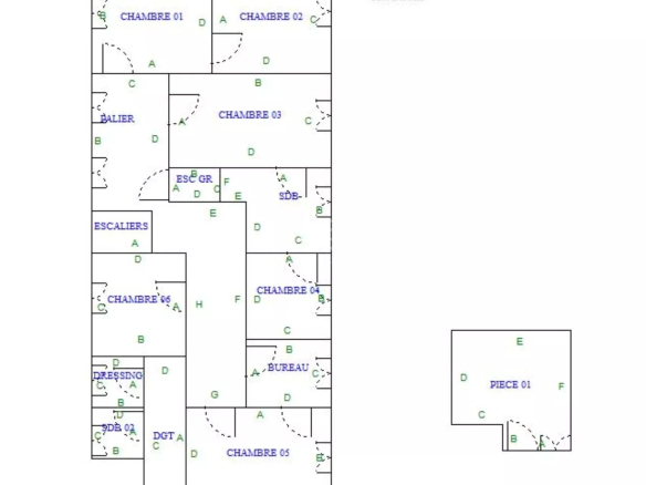 First-floor floor plan with labeled rooms: CHAMBRE 01–05, DRESSING, BUREAU, ESCALIERS, and PIECE 01; shows doorways and a separate PIECE 01 area on the right side.