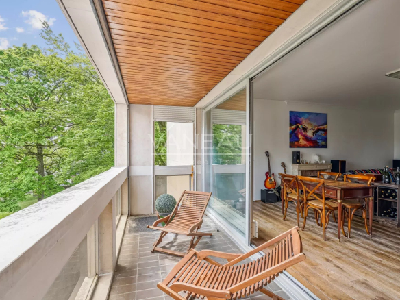 Garches – Family apartment with terrace