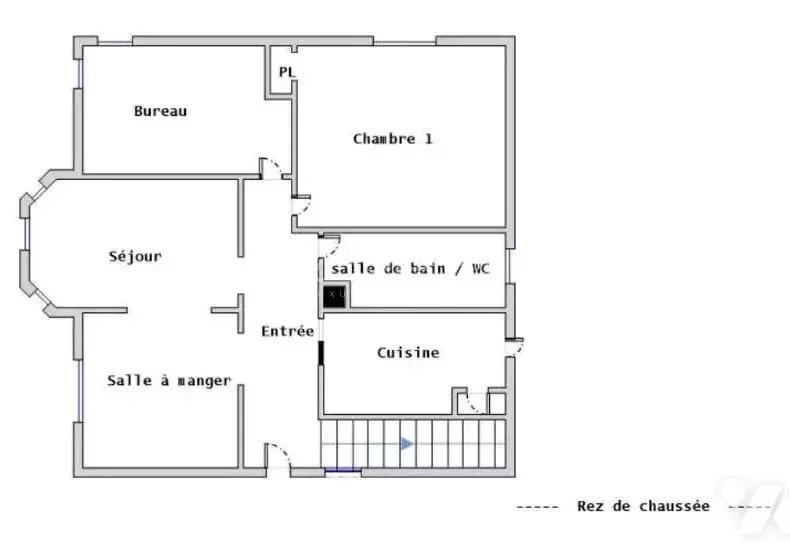 Plan du rez-de-chaussée Plan du rez-de-chaussée d'une maison avec séjour, salle à manger, cuisine et chambre.