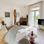 Emplacement Privilégié au Cœur de Cannes : Maison de Ville avec Piscine et Stationnement Privatif