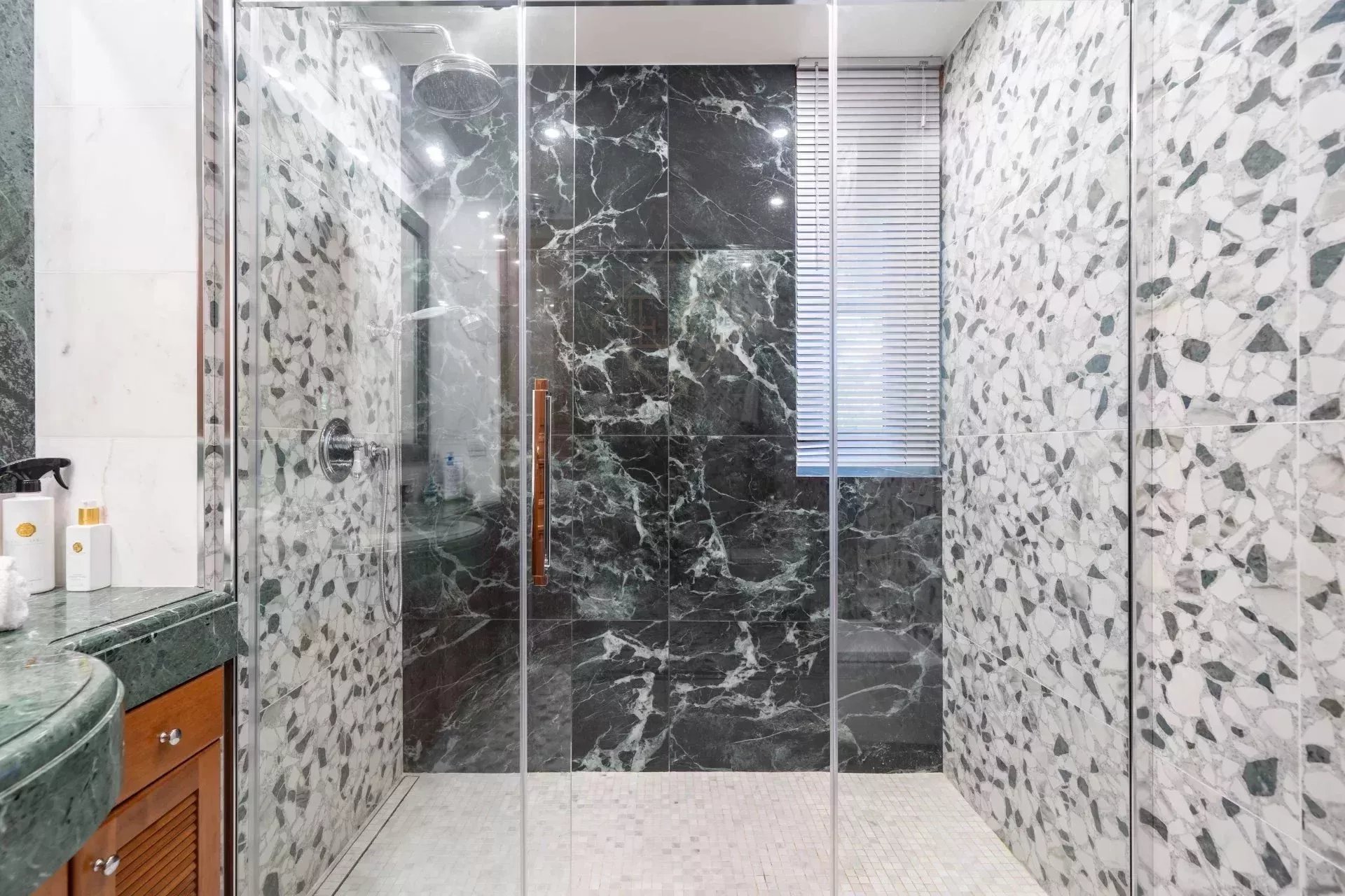 652a885f1e40385ceee3b46cc484fd2c_b513e24dfd_1920-original