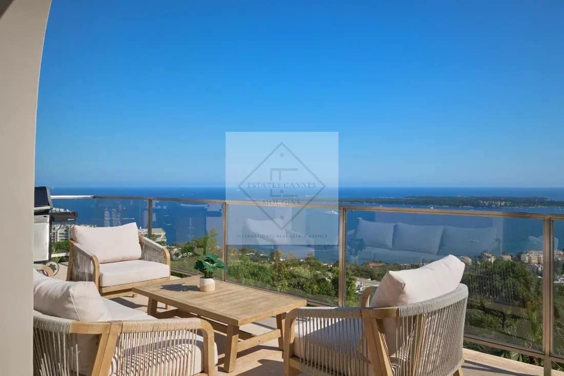 Terrace of a villa in Cannes with views of the Mediterranean Sea and the Lérins Islands.