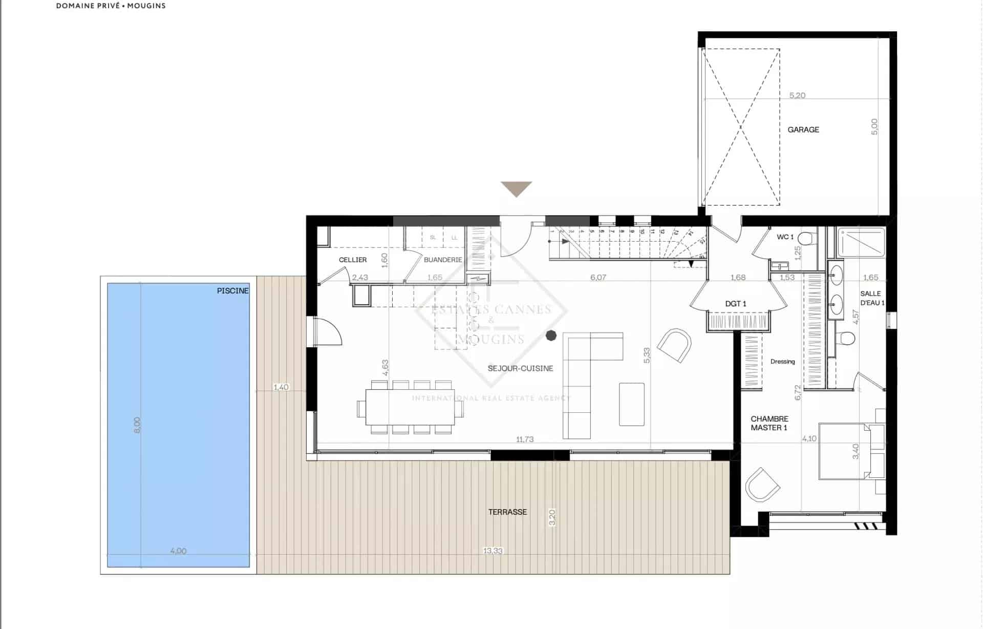 Plan for a contemporary villa in Mougins Contemporary villa plan in Mougins with swimming pool and terrace.