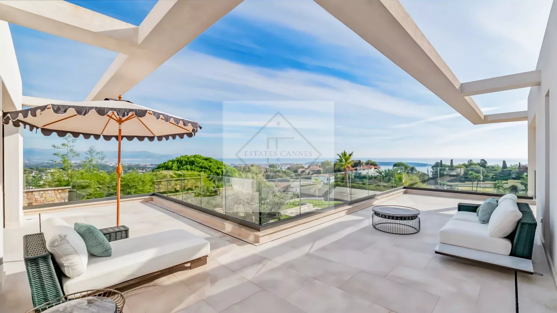 Contemporary villa in Super Cannes Terrace of a contemporary villa with sea views in Super Cannes.