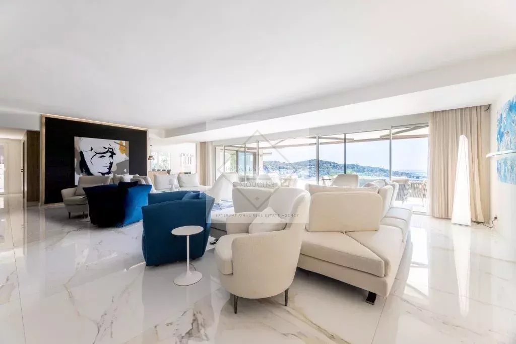 Living room of a modern villa in Mougins Interior of a modern villa with sea views, spacious and bright living room in Mougins.