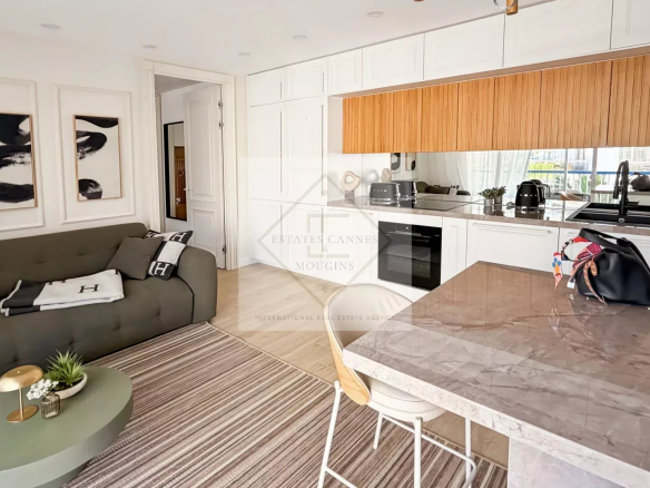 Luxury real estate photo | Charming Properties