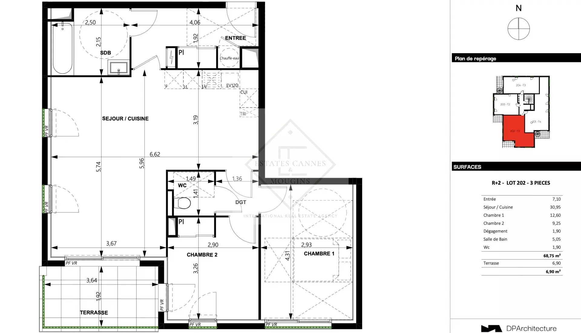 Plan d'un appartement 3 pièces au dernier étage avec terrasse à Juan-les-Pins.