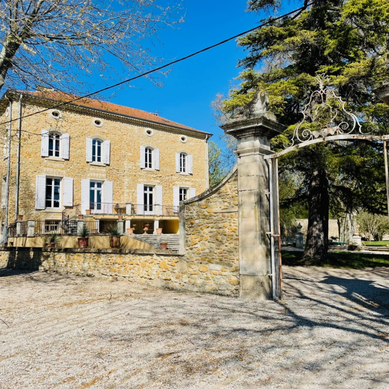 Villa dans résidence fermée avec accès mer La Ciotat