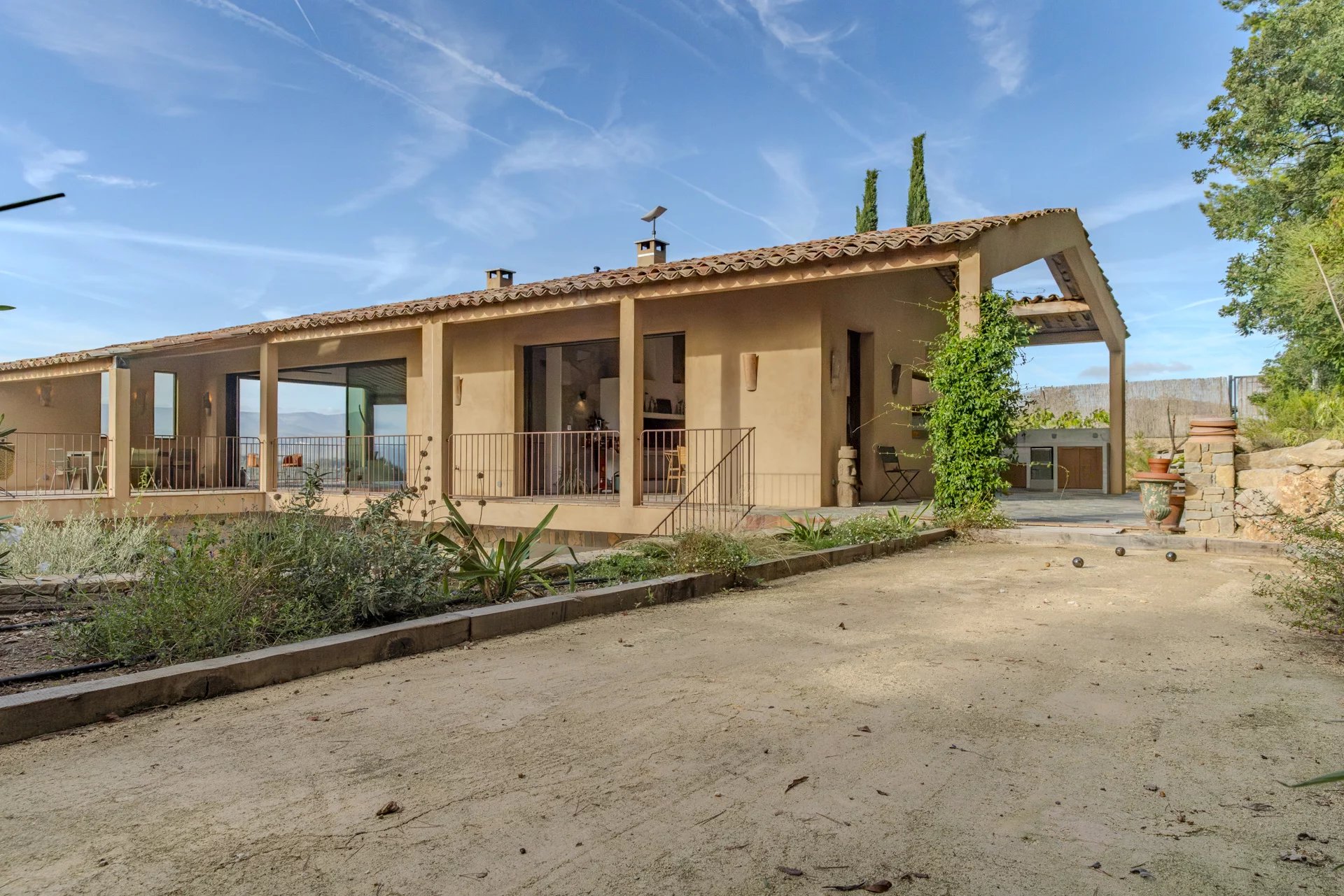 Villa contemporaine à La Cadière-d’Azur Villa contemporaine avec vue panoramique, La Cadière-d’Azur